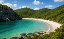 Descubra a Praia do Forno