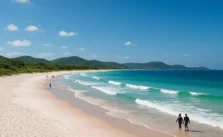 Descubra a Praia do Peró